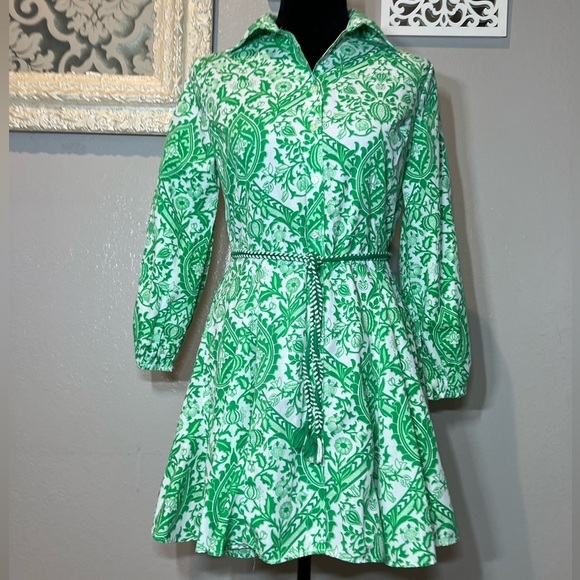 galita Dresses & Skirts - Galita Green and White Paisley Button Up Dress